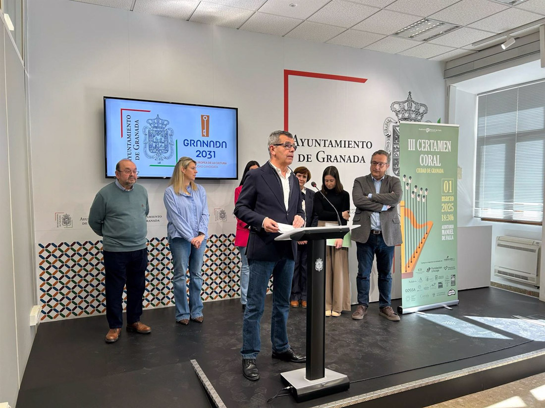 El edil de Cultura, Juan Ramón Ferreira, en la presentación del Certamen Coral Ciudad de Granada (AYTO. GRANADA) El edil de Cultura, Juan Ramón Ferreira, en la presentación del Certamen Coral Ciudad de Granada (AYTO. GRANADA)