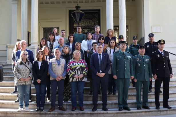 Minuto de silencio (SUBDELEGACIÓN)