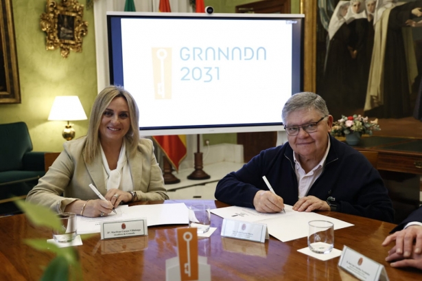 Firma de la adhesión al proyecto (AYTO. GRANADA)