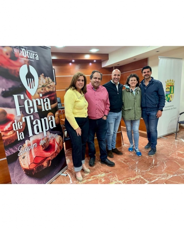 Presentación de la VI Feria de la Tapa Suspiro del Moro(AYUNTAMIENTO OTURA)