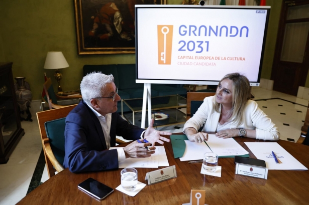 Firma de la adhesión al manifiesto (AYTO. GRANADA)