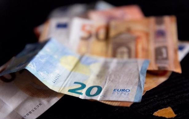 Varios billetes (EDUARDO PARRA / EUROPA PRESS)