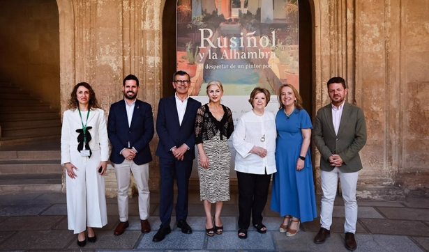 La consejera de Cultura, Patricia del Pozo (4i), ha asistido a la presentación de la exposición sobre Santiago Rusiñol (JUNTA)