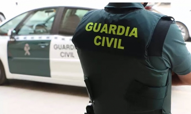 Un agente de la Guardia Civil de espaldas en imagen de archivo. (GUARDIA CIVIL)