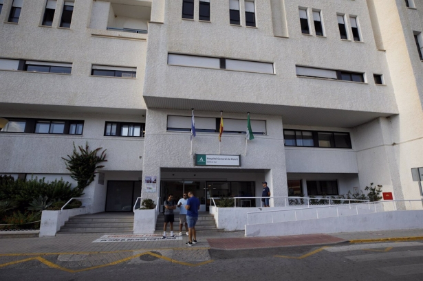 Zona de urgencias del Hospital comarcal Santa Ana de Motril, en imagen de archivo (ÁLEX CÁMARA - EUROPA PRESS)