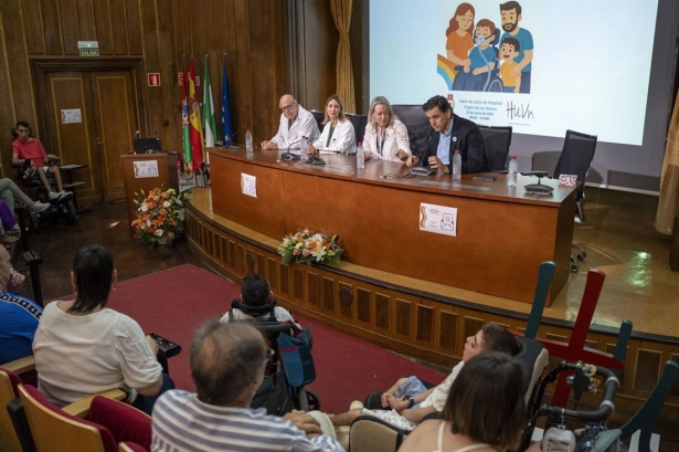 Jornadas `La hora de las familias` (LUIS LARA/HOSPITAL VIRGEN DE LAS NIEVES)