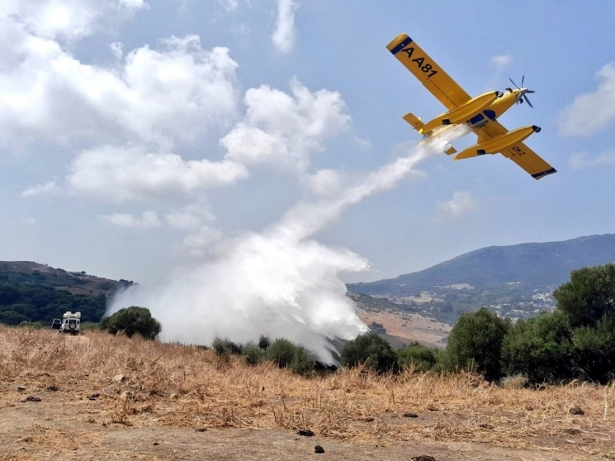 Una avioneta de Infoca, en una imagen de archivo (JUNTA DE ANDALUCIA)