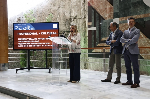 La alcaldesa de Granada, Marifran Carazo, en el Palacio de Congresos (AYTO. GRANADA)
