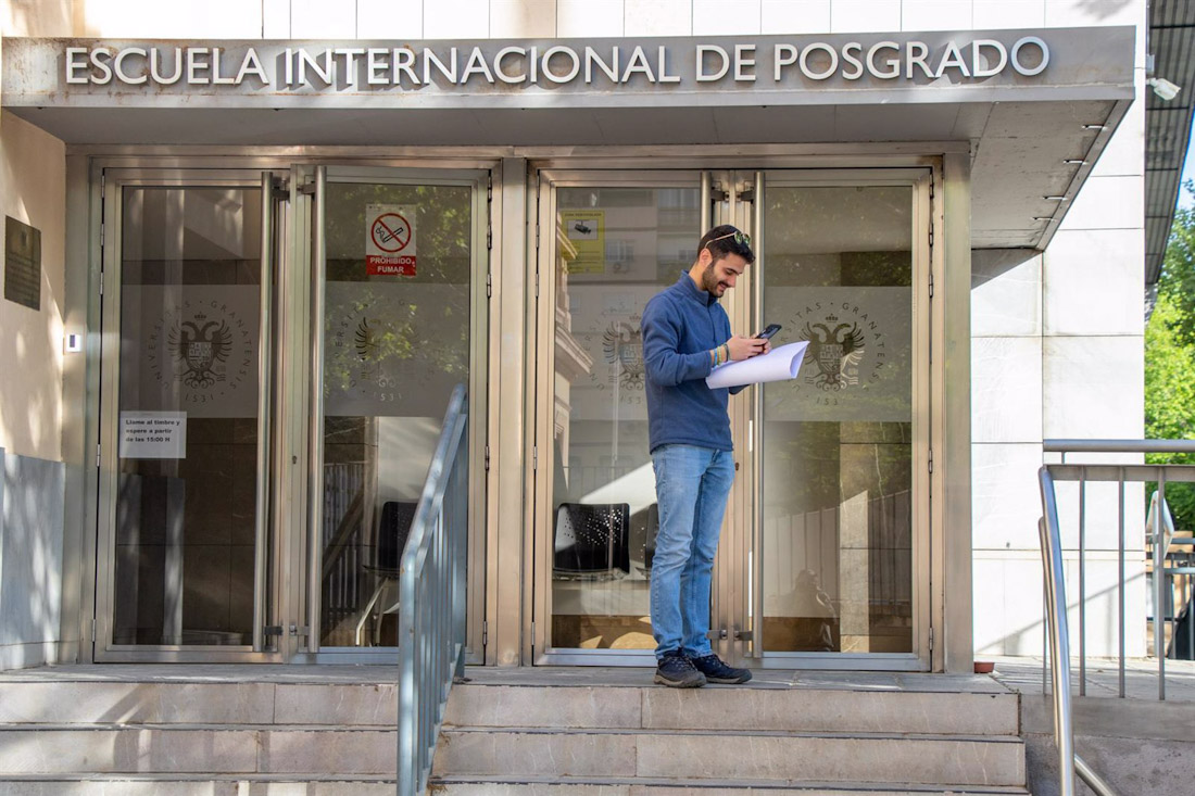 Escuela Internacional de Posgrado del Vicerrectorado de Posgrado y Formación Permanente de la Universidad de Granada (UNIVERSIDAD DE GRANADA) Escuela Internacional de Posgrado del Vicerrectorado de Posgrado y Formación Permanente de la Universidad de Granada (UNIVERSIDAD DE GRANADA)
