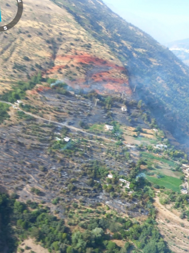 Incendio en Carataunas (PERFIL EN X DEL INFOCA)