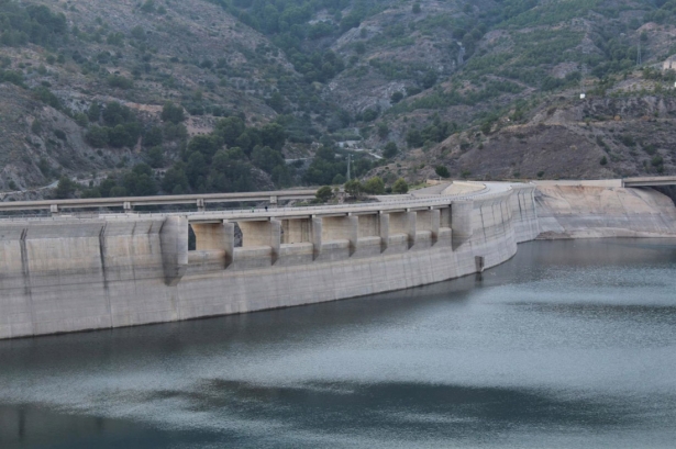 Presa de Rules. Archivo (MINISTERIO PARA LA TRANSICIÓN ECOLÓGICA)