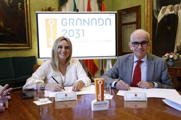 Firma de la adhesión (AYTO. GRANADA)
