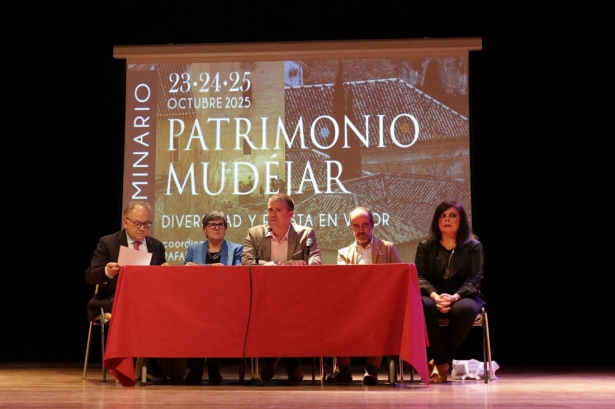 (AYUNTAMIENTO MONACHIL) (AYUNTAMIENTO MONACHIL)