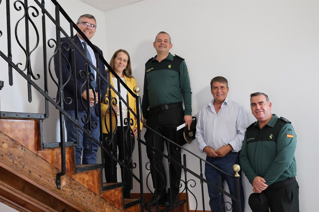 El PFEA permite la mejora del cuartel de Gualchos-Castell de Ferro con una inversión de 71.000 euros (SUBDELEGACIÓN DEL GOBIERNO EN GRANADA) El PFEA permite la mejora del cuartel de Gualchos-Castell de Ferro con una inversión de 71.000 euros (SUBDELEGACIÓN DEL GOBIERNO EN GRANADA)