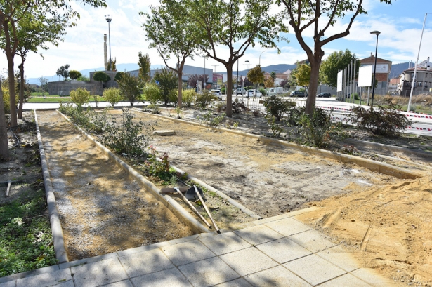 (AYTO. BAZA) (AYTO. BAZA)