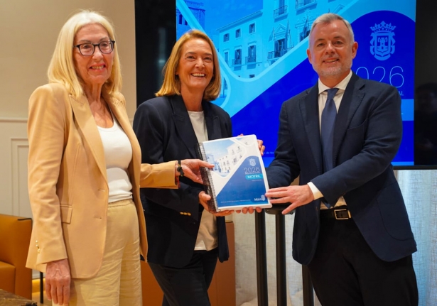 Presentación de los presupuestos (AYTO. MOTRIL( Presentación de los presupuestos (AYTO. MOTRIL(