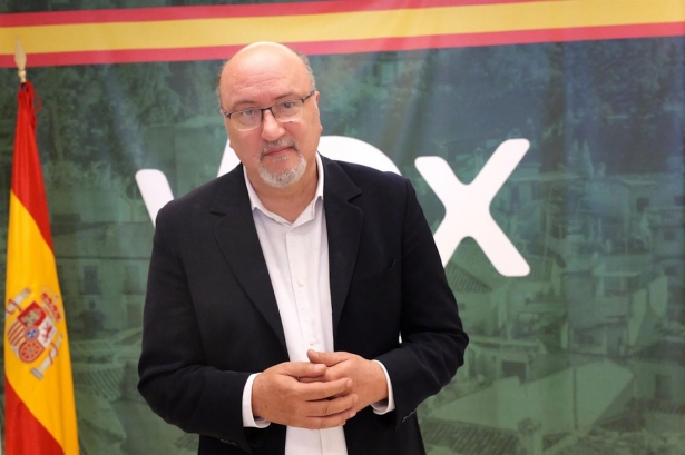 El portavoz adjunto del Grupo de Vox en el Parlamento de Andalucía y presidente del comité ejecutivo provincial de este partido en Granada, Ricardo López Olea (VOX)