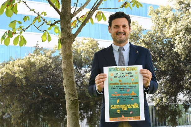 Presentación de `Otoño en verso` (DIPGRA) Presentación de `Otoño en verso` (DIPGRA)