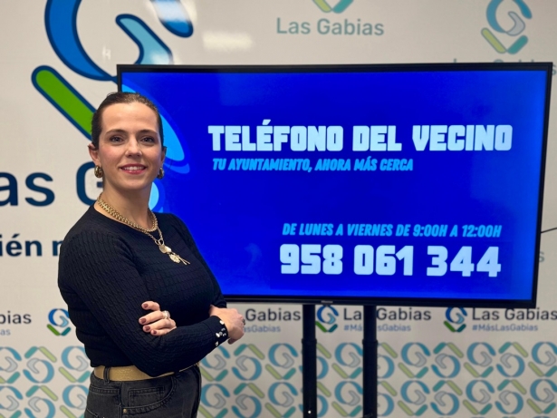 La concejala de Urbanismo, Mantenimiento y Desarrollo Sostenible, Paloma López, en la presentación del teléfono del vecino de Las Gabias (AYTO. LAS GABIAS) La concejala de Urbanismo, Mantenimiento y Desarrollo Sostenible, Paloma López, en la presentación del teléfono del vecino de Las Gabias (AYTO. LAS GABIAS)