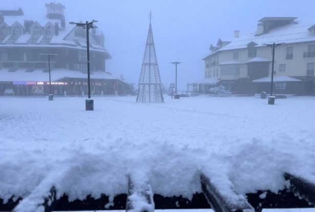 La estación de Sierra Nevada tras la última nevada (CETURSA SIERRA NEVADA) La estación de Sierra Nevada tras la última nevada (CETURSA SIERRA NEVADA)