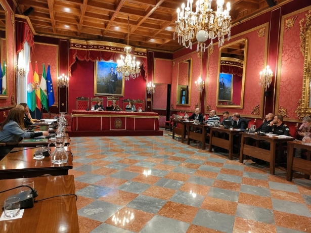 Comisión de Protección Ciudadana, Educación, Política Social y Familia del Ayuntamiento de Granada (EUROPA PRESS) Comisión de Protección Ciudadana, Educación, Política Social y Familia del Ayuntamiento de Granada (EUROPA PRESS)