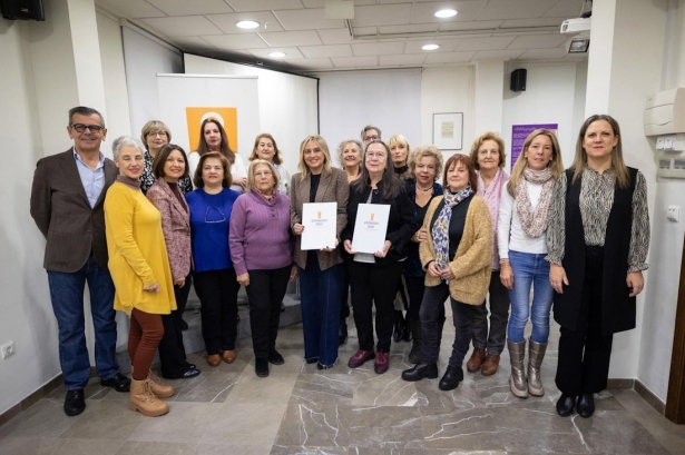 Adhesín del Consejo Municipal de la Mujer a la candidatura de Granada para la Capitalidad Cultural (AYUNTAMIENTO) Adhesín del Consejo Municipal de la Mujer a la candidatura de Granada para la Capitalidad Cultural (AYUNTAMIENTO)