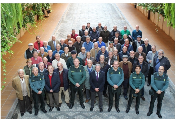 Homenaje a los Guardias Civiles veteranos (GUARDIA CIVIL) Homenaje a los Guardias Civiles veteranos (GUARDIA CIVIL)