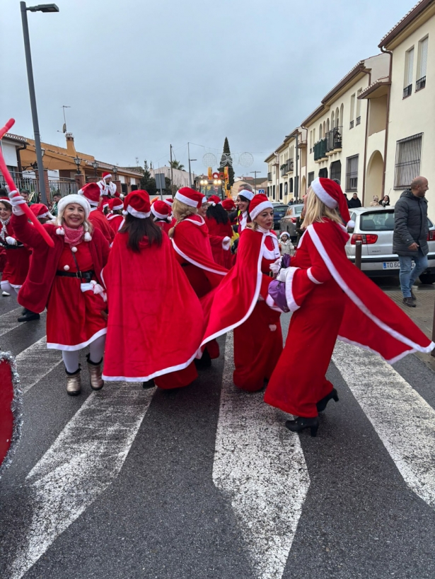Cabalgata de Mamá Noel en Otura (AYTO. OTURA)