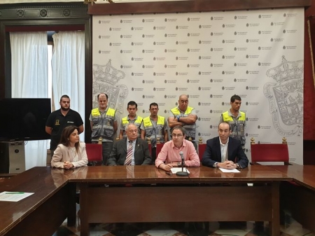 Firma del convenio entre Asprogrades y el Ayuntamiento de Granada (AYTO. GRANADA)