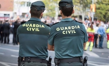 La Guardia Civil ha detenido a un presunto ladrón en Almuñécar La Guardia Civil ha detenido a un presunto ladrón en Almuñécar