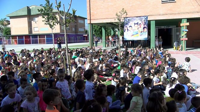 Reproducción del proyecto educativo medioambiental `El libro del agua` (AYTO. HUÉTOR TÁJAR)