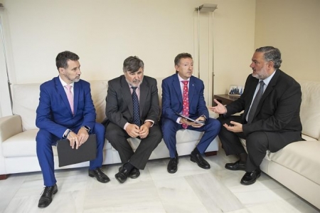 Reunión de miembros de la Once con el Delegado del Gobierno, Pablo García (JUNTA)