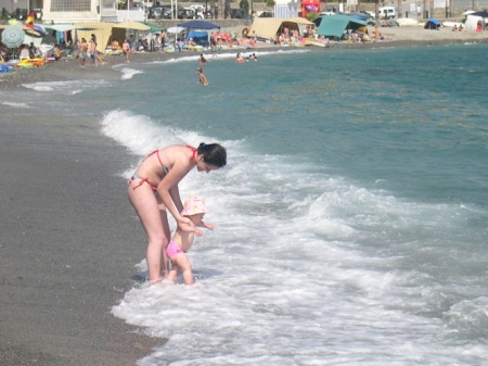 Las playas de Almuñécar se preparan para la Noche de San Juan (AYTO. ALMUÑÉCAR)