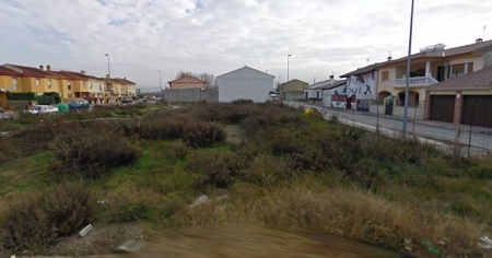 Solar en la capital destinado a la construcción de nuevas viviendas (JUNTA)