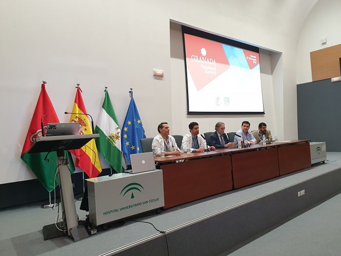 Mesa inaugural del curso de cirugía avanzada endovascular (HUSC) 