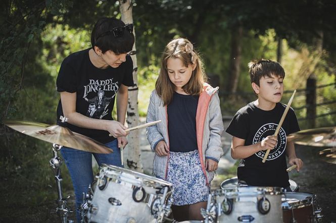 Sierra Nevada por todo lo alto quiere fomentar la música entre los mas jovenes (WILD PUNK)