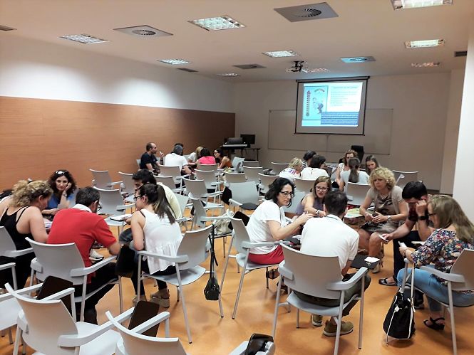 Curso de formación del abordaje no farmacológico del dolor crónico (HUSC)