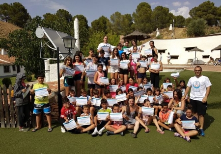 Participantes en el campamento organizado por Agradi (HUSC)