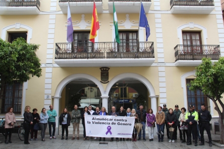 Almuñécar contra la violencia de género (AYTO. ALMUÑÉCAR) Almuñécar contra la violencia de género (AYTO. ALMUÑÉCAR)