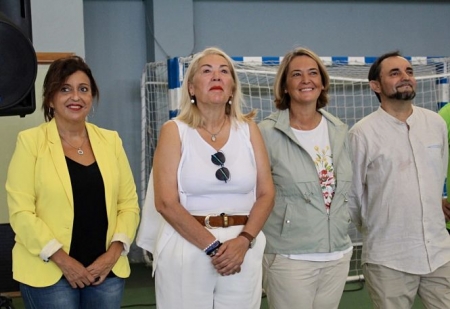 Luisa García Chamorro ha clausurado la Escuela de Verano de Motril (AYTO. MOTRIL) Luisa García Chamorro ha clausurado la Escuela de Verano de Motril (AYTO. MOTRIL)