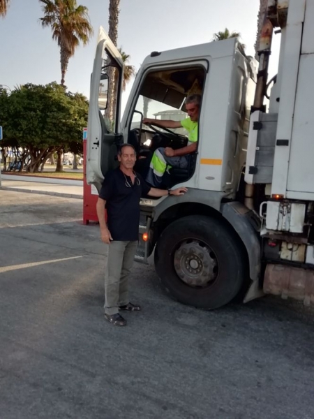 Camión que se encargará de la recogida (AYTO. SALOBREÑA)