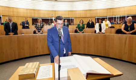 José Entrena (PSOE), proclamado presidente de la Diputación de Granada (DIPUTACIÓN DE GRANADA)