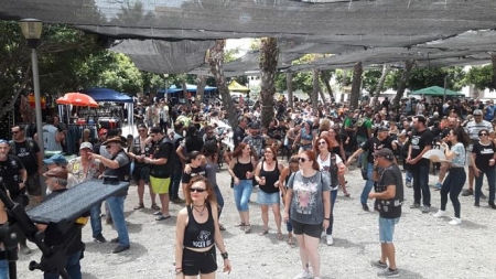 Buen ambiente en la concentración motera de La Herradura (AYTO. ALMUÑÉCAR)