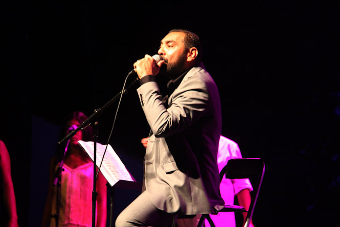 Momento del concierto de Pepe Luís Carmona (AYTO. ALMUÑÉCAR) 