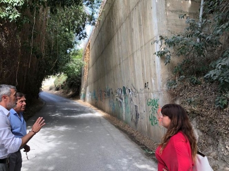 El alcalde de Órgiva ha visitado el muro de Tíjola (AYTO. ORGIVA) El alcalde de Órgiva ha visitado el muro de Tíjola (AYTO. ORGIVA)