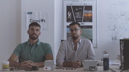 Pablo Romero y Manuel Castro emprendedores que han desarrollado el sensor (GRANOIT)