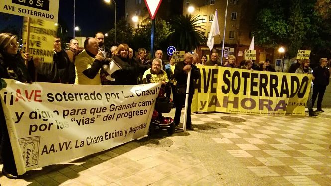 Manifestación para reclamar el soterramiento del Ave (ARCHIVO)