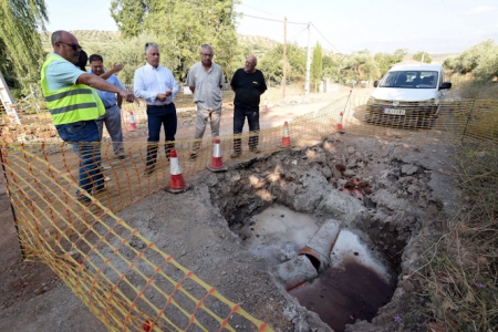 El Diputado de Obras Públicas ha visitado las obras de Nívar (R. MARTÍNEZ / DIPGRA)