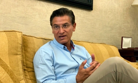 Luis Salvador, alcalde de Granada, en un momento de la entrevista 