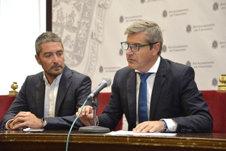 Presentación del punto de atención de la Policía Local en la Casa de Zafra (JAVIER ALGARRA)